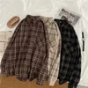 Blusas femininas vintage camisas xadrez manga longa oversize coreano solto casual blusa bolso escritório senhora botão up outwear