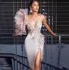 2021 arabe rose volants une épaule cocktail robes de soirée sexy côté fente dentelle appliques beaed brillant court bal robe de soirée 1196147