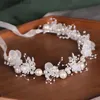 Tiaras lyxiga pärlor strass hår smycken för kvinnor handgjorda tiara brud hårband bröllop hår tillbehör presenthuvudstycken y240320