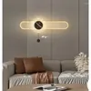 Applique murale moderne avec horloge Led, luminaire de luxe Simple, décoration de la maison, salon, éclairage conçu par Art