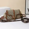 Fabrik säljer märkesdesigner handväskor online på 75% rabatt baobao kvinnors ny mode tryckt fyrkantig väska bredband