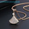 2024 Schmuck Designer Marke Anhänger Halsketten Rock Damen Fan 925 Silber Halskette Roségold Himmel Stern Weiß Fritillaria Schlüsselbeinkette