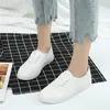 Casual Shoes 2024 Classic Dame's Sneakers Sport Canvas for Women Ladies Flat Lace-Up Wysoka jakość