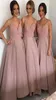 2017 Dusty Pink Vneck Blingbling robes de demoiselle d'honneur style arabe pas cher Aline modeste cristaux de perles dos nu classique bal Part8928526