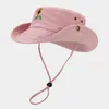 Boinas LDSLYJR Four Seasons Algodón Flor Bordado Cubo Sombrero Pescador Viaje al aire libre Gorra para el sol para hombres y mujeres 171