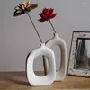 Vases nordiques simples en céramique tige fleur vase creux ornements floraux maison salon comptoir décoration insérer créatif