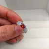 Овальное роскошное женское кольцо в форме голубиного яйца 6X8 с полным бриллиантом на указательном пальце