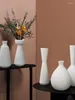 Vaser Pure White Bisque Ceramic Vase gängad utseende Design Hemdekoration Entré Desktop