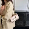 Sacs à main de marque de mode pour femmes, vente en gros transfrontalier, sac à la mode pour femmes, nouvelle collection d'automne, chaîne à bandoulière unique assortie au quotidien