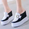 Chaussures décontractées plate-forme pompes Mules femmes en cuir de vache bout rond talons hauts mode Sneaker sandales boucle Oxfords chaussure