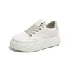 Wandelschoenen 694 Witte casual sneakers voor vrouwen comfortabele vrouwelijke studenten Lift uitgebreid sportleer Ademend 48868 72043