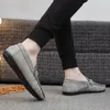 Buty Walking Męskie trampki swobodne 206 Mężczyzn dla mężczyzn Modna poślizg na prowadzeniu miękkiego sapato Masculino Mocassin Homme 2024 631 96