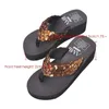 Slippers Damesmode Zomer Hoge Hakken Zoete Strand Fiber Platform Schoenen Sandalen Antislip Feet01CL8Z H240322