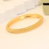 Luxury Bangle Brand Designer Van Clee Copper med 18K Gold Plated Round Beads Charm Bucket Cuff Bangle For Women smycken med Box Party Gift