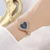 Montres-bracelets Montres de diamant pour femmes Bracelet facile à lire Cadran en forme de coeur pour cadeau d'anniversaire de petite amie