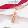 Designer Luxury Brand Jewelry Pendant Halsband V Cross Halsband Kvinna Rose 18K Set White Gold Collar Chain Chain