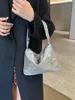 여성을위한 드로 스트링 은빛 핸드백 가방 2024 간단하고 세련된 화려한 스팽글 밑줄 어깨 저녁 식사