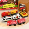 RC Electric Train Set Toys Çocuklar İçin Araba Diecast Yuvası Oyuncak Standart Ahşap Tren Track için Uygun Demiryolu Bataryası Noel Trem Seti 240319