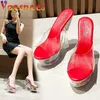 Klänningskor Ny sexig PVC Clear Platform Jelly Slippers Women High Heels utomhus 14 cm Sandaler Summer Transparent Perspex Party Woman Shoe H2403254