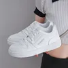 Scarpe casual Sneakers da donna Scarpe con plateau alla moda 2024 appartamenti suola spessa femminile traspirante bianca vulcanizzata