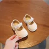 Children Fashion Pearl Leather Shoes Baby Girls Soft Bottom Party Princess Kids Nonslip Casual Flats Infant First Walkers 240313