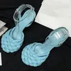 Été nouveau beau style féerique sandales à talons hauts tissage à la main conception supérieure bout rond sandales pour femmes couleurs bonbons matériel en cuir véritable pompes féminines