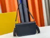 Designer axelväska Tote Kvinnor Crossbody väskor Läder lyxig gammal blommor Diane baguette handväska stor kapacitet duk rem präglade bokstäver kvinna plånbok handväska