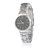 Titta på Quartz Movement Designer Watches For Women 32mm armbandsmode Business Wristwatch Ladies Wristwatch Casual Armband