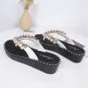Bottes coins bling perle les tongs de perles de flipples femmes nouvelles sandales de plate-forme de perle fashion plage diapositives de chaussures de femmes rivets étalons
