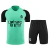 23/24 Costume d'entraînement du Real Madrid Finals Maillot de football hommes ENFANTS À manches courtes CAMAVINGA Rudiger camiseta hommes top uniformes Vini Jr Tchouameni