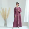 Ubranie etniczne 2 -częściowy satynowy zestaw Abaya Zestaw muzułmańskiego otwartego Abayas dla kobiet Dubai Elegancki indyk Kimono Inner Dress African Islamski zestaw