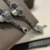 Vanclef Van vier blad klaver Cleef Cleef armband luxe ontwerper gloednieuwe laser zwart goud vrouwen hoogwaardige bestelwagens Clef Jewel