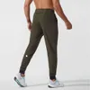 2024 lululemenI Uomo Pantaloni corti Yoga Outfit Jogger Sport Quick Dry Coulisse Palestra Tasche Pantaloni sportivi Pantaloni Uomo Casual Elastico in vita Fiess All-match kgi666