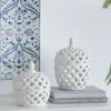 Bouteilles Pot creux en porcelaine blanche de style européen, Vase d'arrangement de fleurs, artisanat en céramique, Pot général en émail de forme spéciale