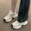 Sapatos casuais mulheres amantes pai plataforma chunky tênis plana sola grossa tênis branco cesta andando zapatos de mujer