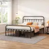 Andra sängkläderförsörjningar Stängande IC Metal Platform Bed Frame With Top Plate och Fotboard Sturdy Steel Plate Support Inget behov av Box Springs Y240320