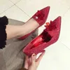 Chaussures habillées 2020 bout pointu bouche peu profonde chaussures pour femmes à la mode talons hauts 11 cm cristal argent femme fête mariage rouge H240325