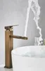 Robinets d'évier de salle de bains, robinet de lavabo et froid Antique à levier unique, mélangeur de bec rotatif en laiton massif, brosse carrée, robinet doré