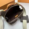 Sac de créateur de pack Fanny de luxe de haute qualité Lettre classique sur toile à rayures à rayures imprimées et sac de téléphone en cuir Sac à bornes crossbody