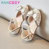 Dziewczęce Sandały Summer Koreańskie Edycja Śliczne dziobowe cekiny dla dzieci Buty Princess Flat Heels Miękkie dno tańcowe buty 240307