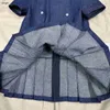 Märke flickor klänningar blå denim tyg kjol prinsessan klänning storlek 100-150 cm barn designer kläder baby frock 24mar
