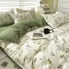 Sängkläder sätter söt enkel bomull 4-delad set lakan och quilt koreansk blommig flicka sovsal 3-stycks täcke