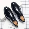 Casual Shoes Mens Dress Men's Formal Patent Leather Italian Skin For Men Elegant Business Luxury Social Male Shoe