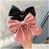 Accessoires de cheveux 1-4pcs Top Clip Satin Mode Bandeau avec clips Bow Épingle à cheveux Coiffe Pin Printemps Rétro Couche Papillon pour les femmes Dr Otwez