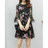 Grundläggande avslappnade klänningar Elegant O-hals Sparken Löst tryckta rufsar Mini Dress Womens Clothing 2023 Summer New Office Lady Fare Sle Floral Dressc24315