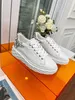 Fashion Diamond sneaker designer Donna Scarpe casual di lusso in pelle di vitello Piattaforma rivetto sneaker Jimmy choo di alta qualità all'aperto Scarpe Taglia 35-41