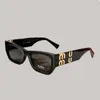 새로운 최고 품질 MUI 디자이너 선글라스 고양이 눈 검은 글자 프레임 일요일 안경 여성 패션 여행 쉐이딩 안경 UV400 보호 편광 FA0104 E4