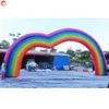 Actividades al aire libre de barco gratuito 12MWX5MH (40x16.5 pies) con arco inflable gigante de arco iris gigante con nubes y puerta de arco en forma de corazón para boda