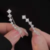 une paire de deux boucles d'oreilles la plus vendue avec crochet en zircon zigzag et créativité.Rangée de diamants scintillants pour femmes Qe8q