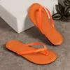 Terlik Kadınlar 2024 Sıcak Satış Yaz Açık Mekan Ticaret Ayakkabı Ayakkabıları Kadın Plajı Günlük Düz Büyük Boyut Flip Flops Zapatos de Jer011qgb H240322